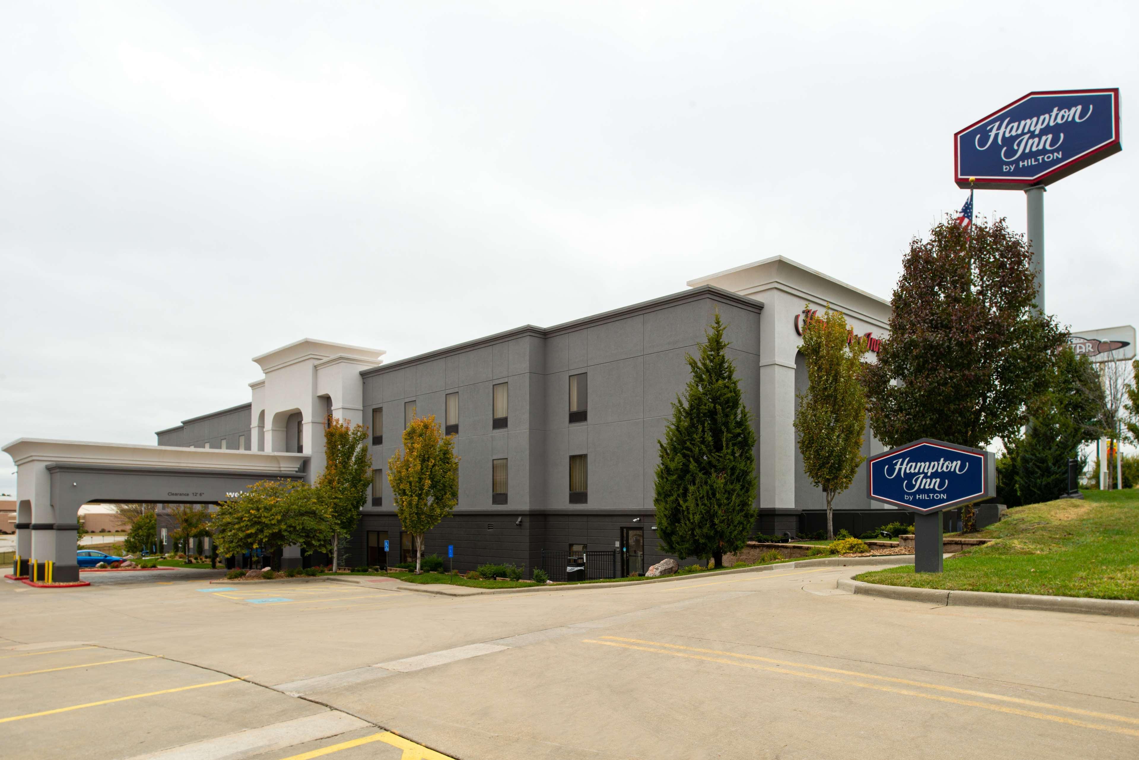 Hampton Inn Kansas City Northeast Luaran gambar