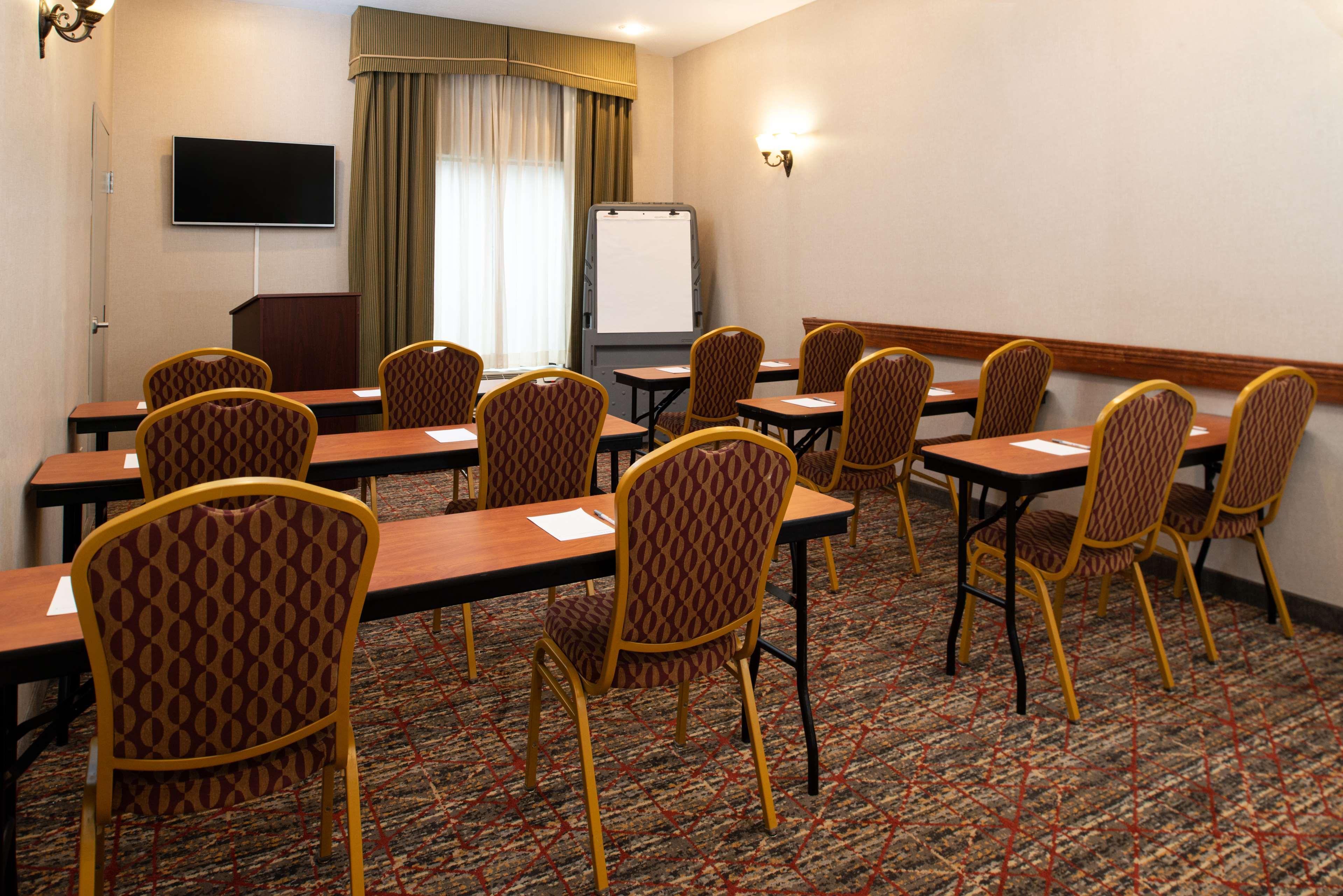 Hampton Inn Kansas City Northeast Luaran gambar