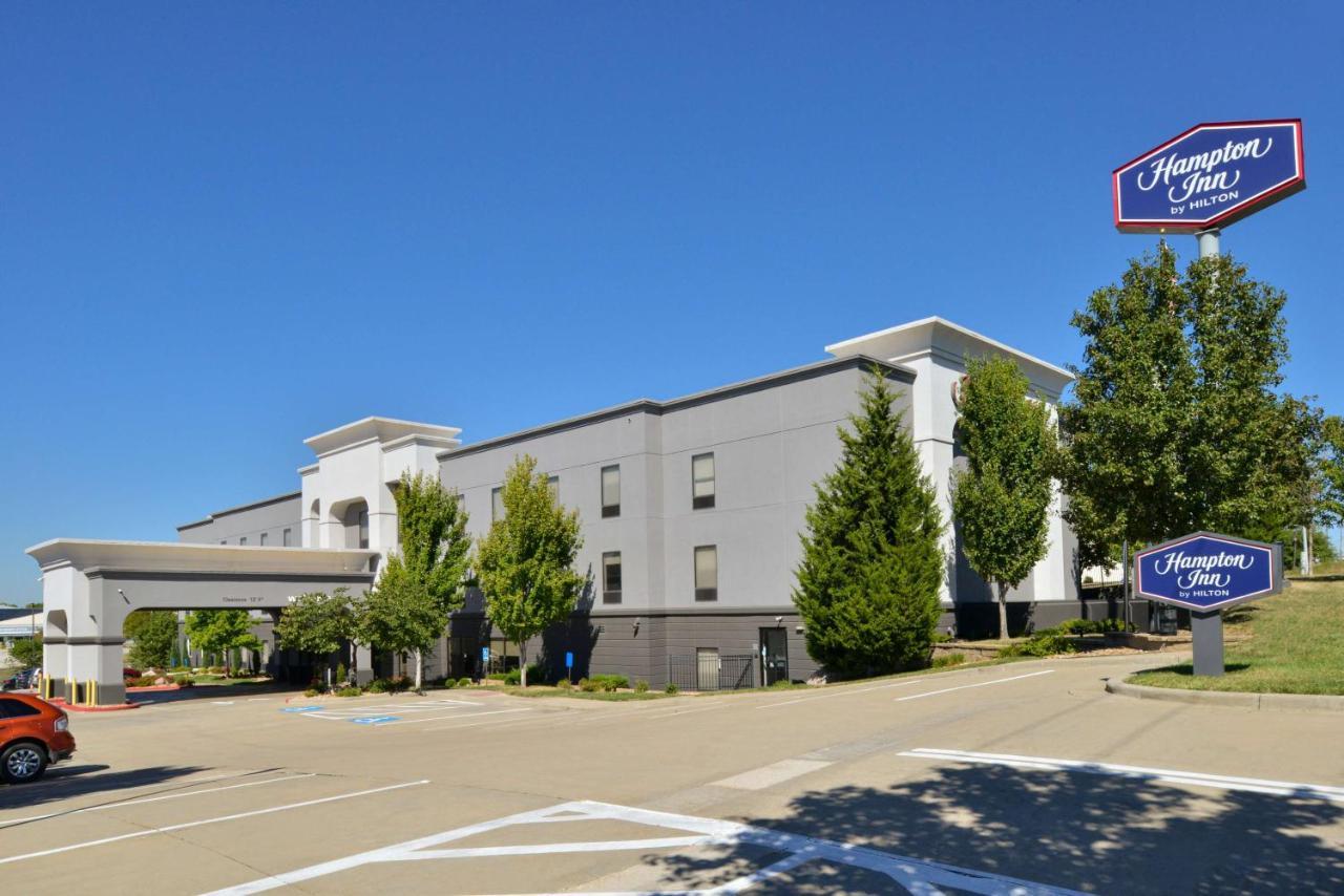 Hampton Inn Kansas City Northeast Luaran gambar