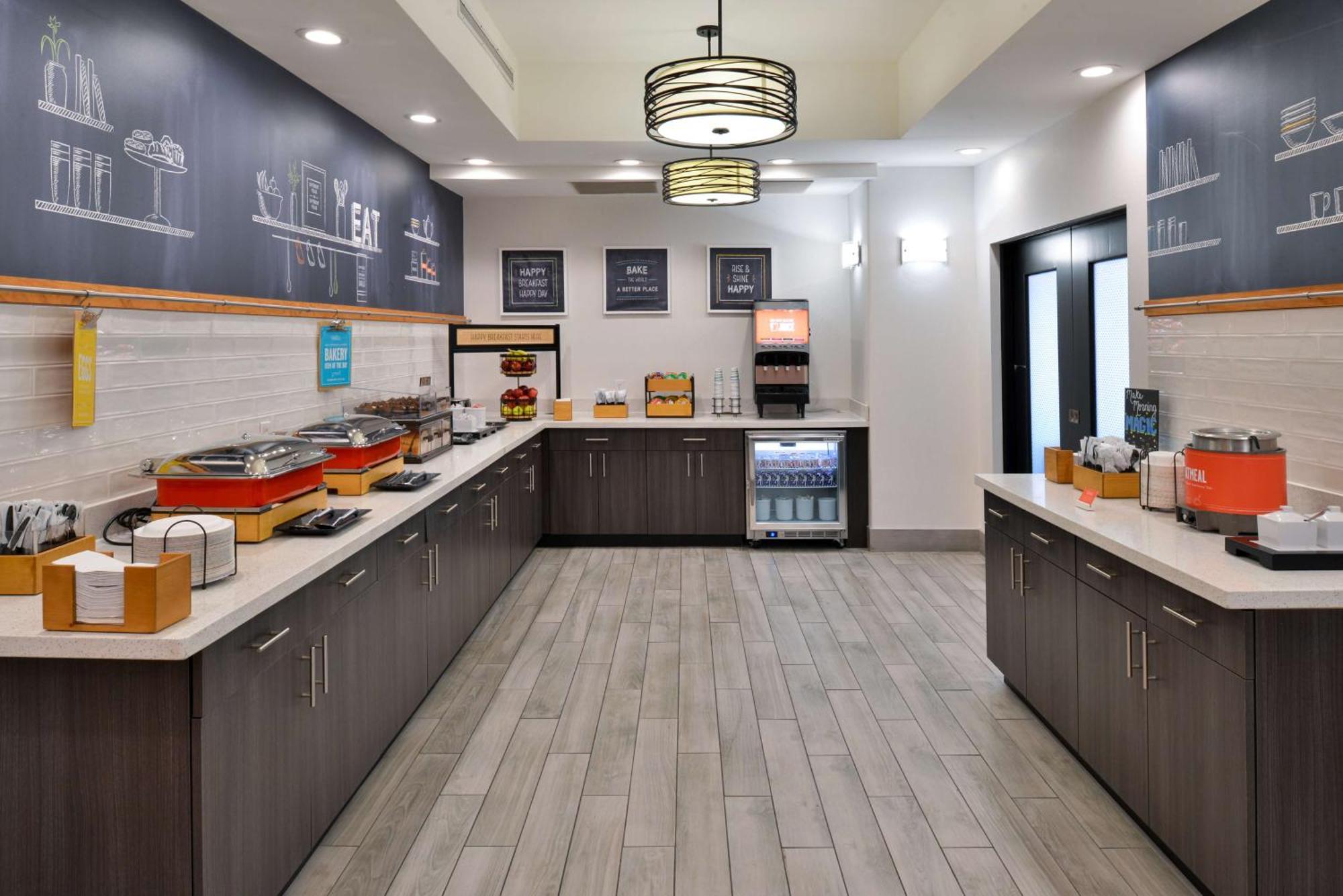 Hampton Inn Kansas City Northeast Luaran gambar