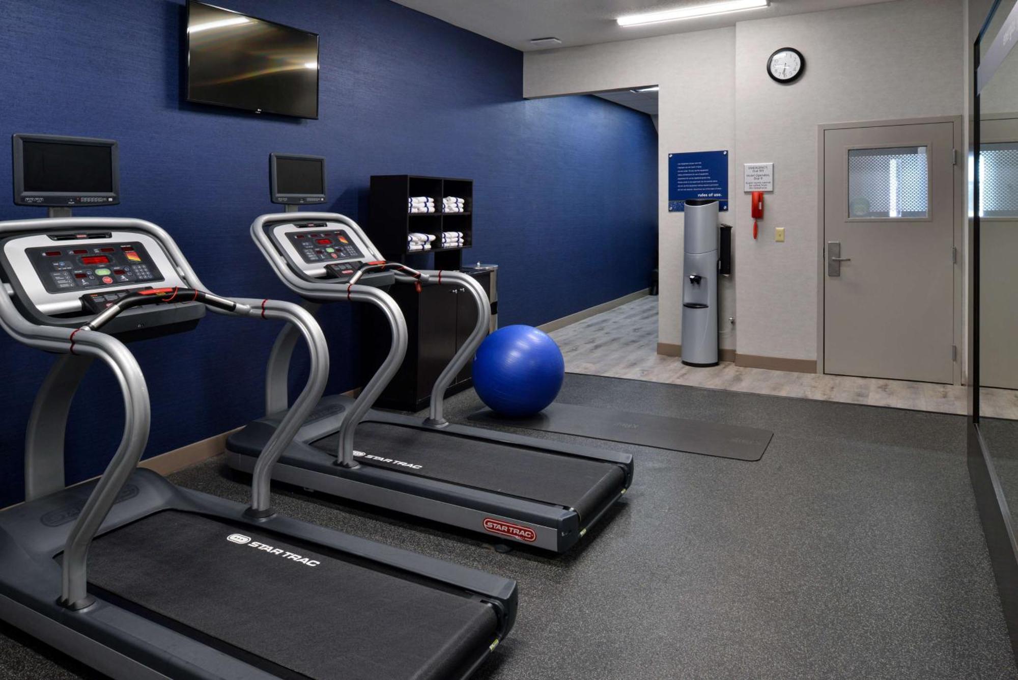 Hampton Inn Kansas City Northeast Luaran gambar