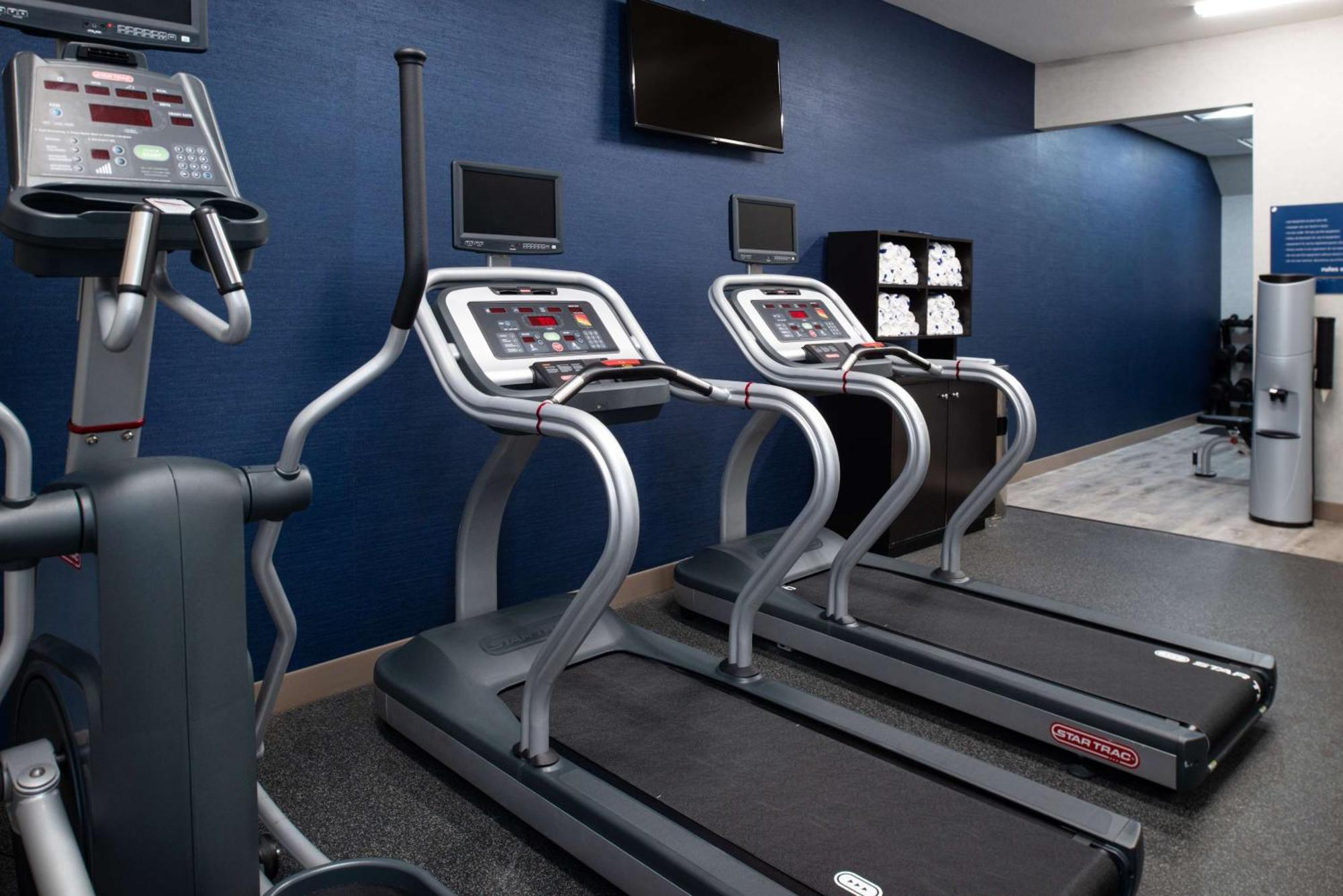Hampton Inn Kansas City Northeast Luaran gambar